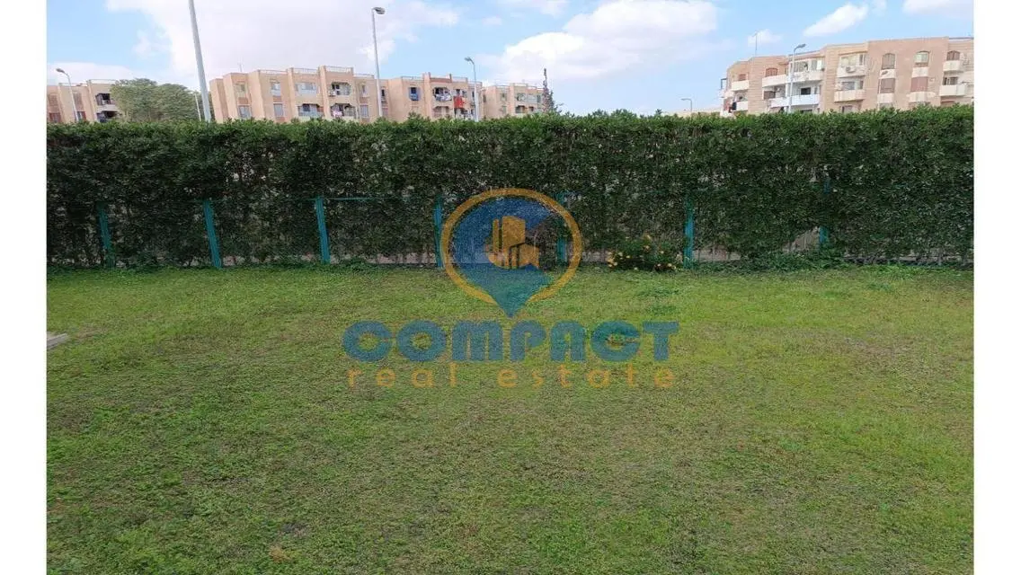 Luxury Apartment in a Prime Location with Stunning Views