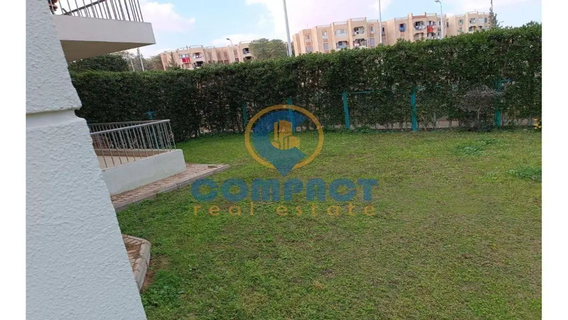 Luxury Apartment in a Prime Location with Stunning Views