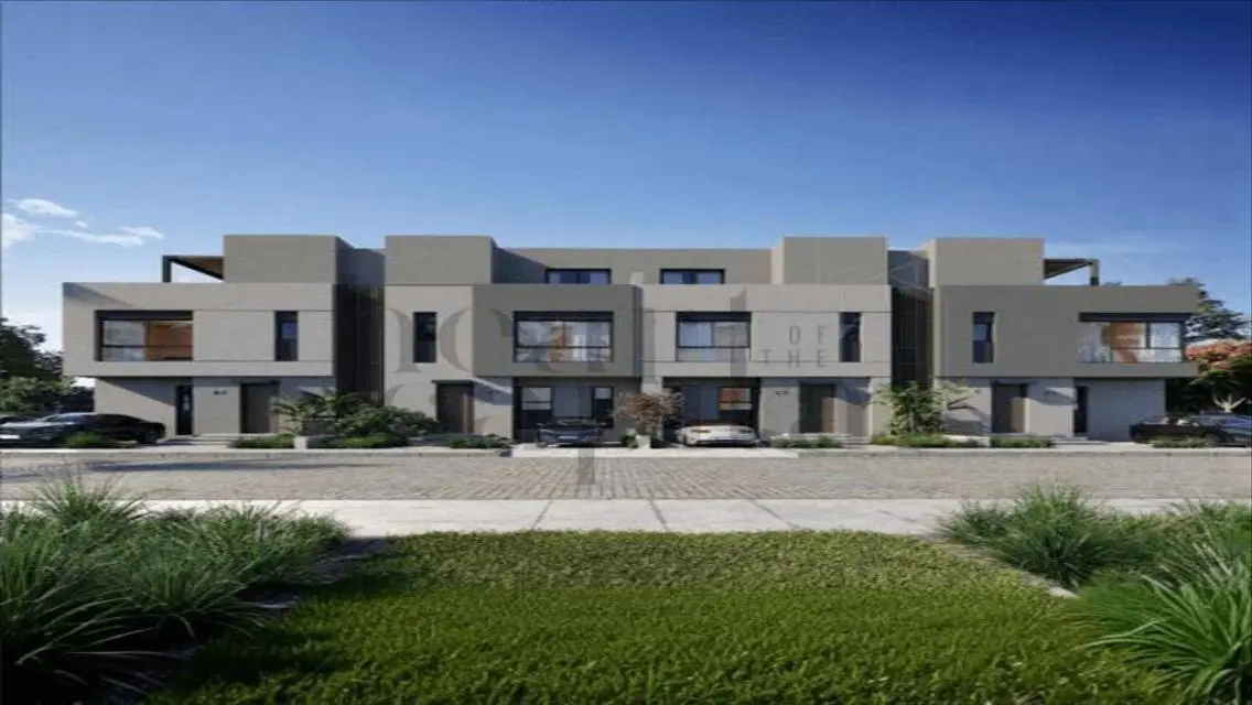 Luxury 3-Bedroom Apartment in the Heart of the City