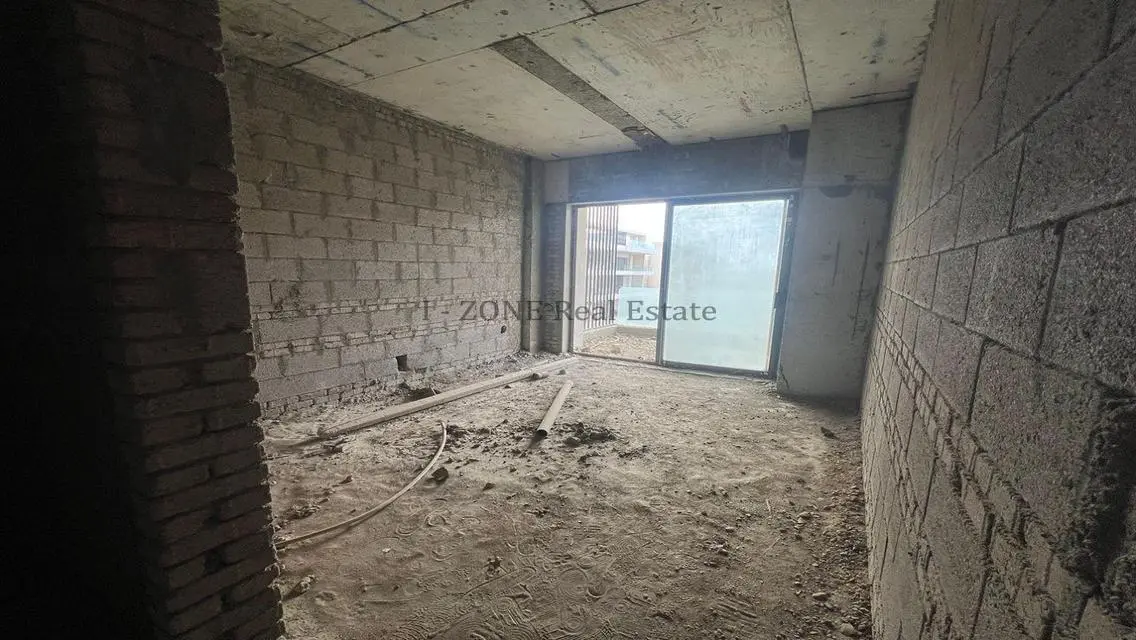 Luxury Apartment in CORE & SHELL with Lake View - 27,000,000 EGP