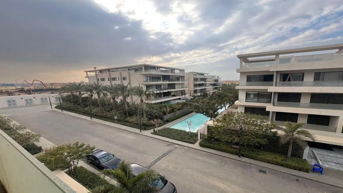 Luxury Apartment in CORE & SHELL with Lake View - 27,000,000 EGP