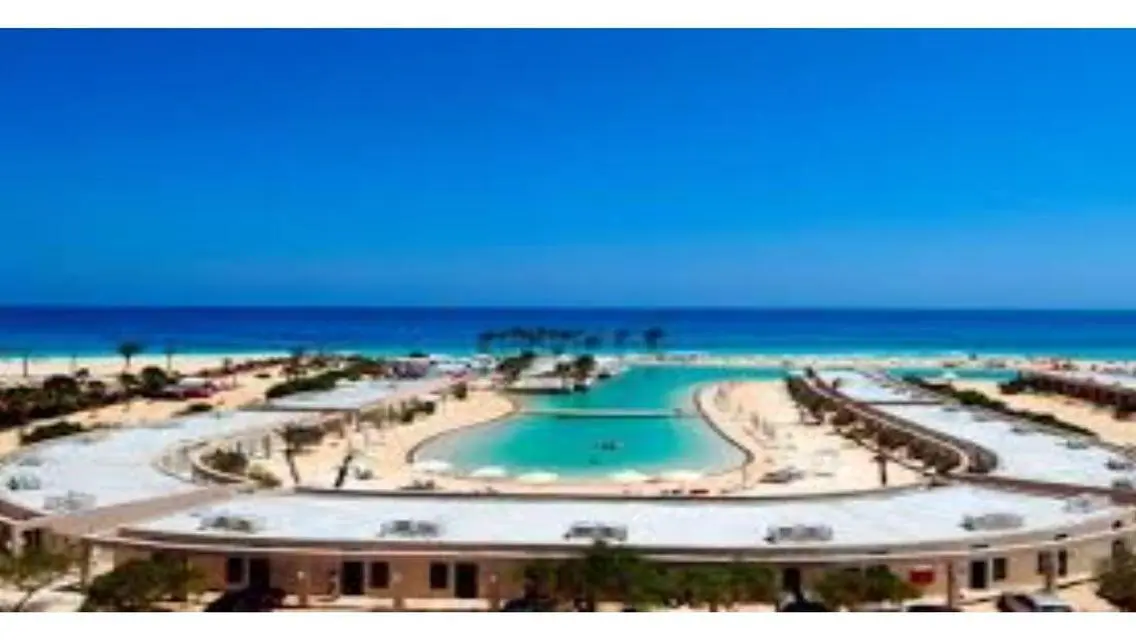 Luxurious Villa with Private Pool and Maid Room