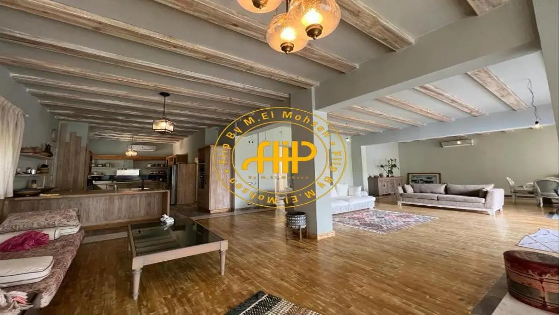 Luxury Villa for Sale with Private Pool and Garden