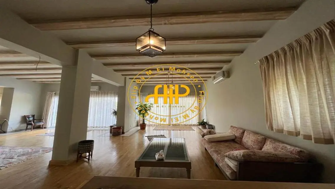 Luxury Villa for Sale with Private Pool and Garden