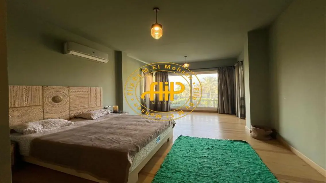 Luxury Villa for Sale with Private Pool and Garden