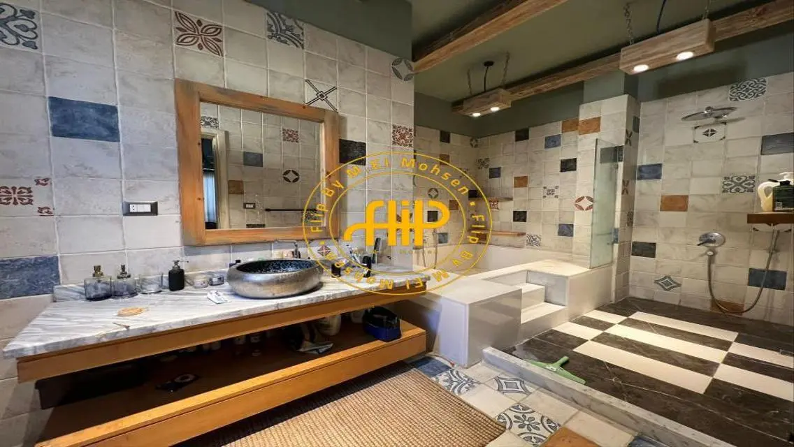 Luxury Villa for Sale with Private Pool and Garden