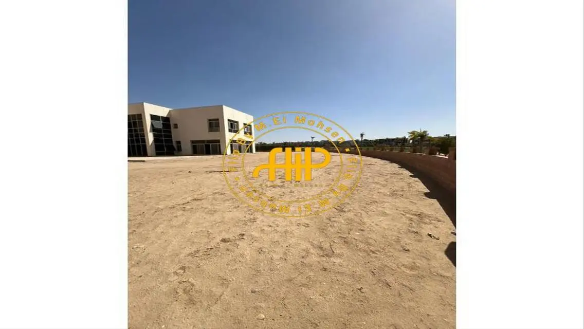 Luxury Property for Rent with Spacious Area