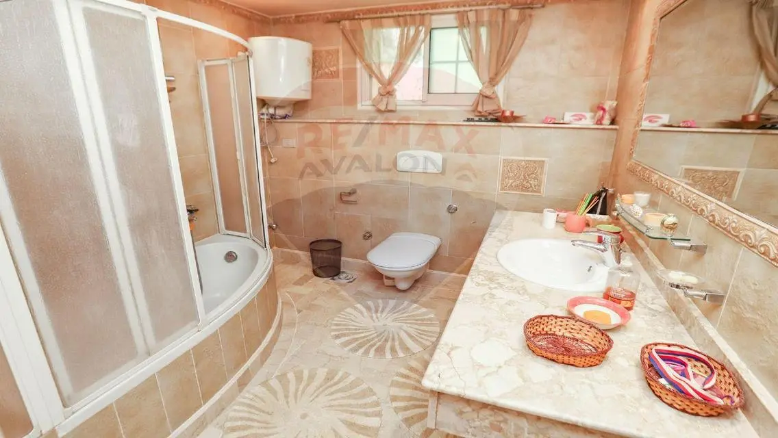 Luxury Apartment for Rent - 3000 Square Meters