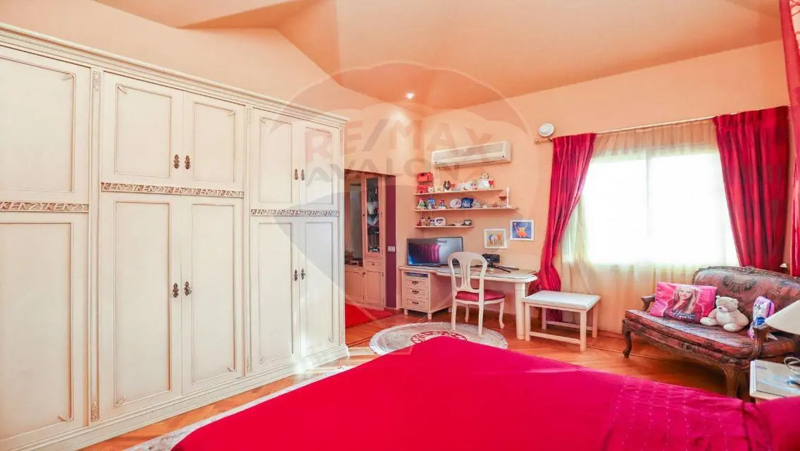Luxury Apartment for Rent - 3000 Square Meters