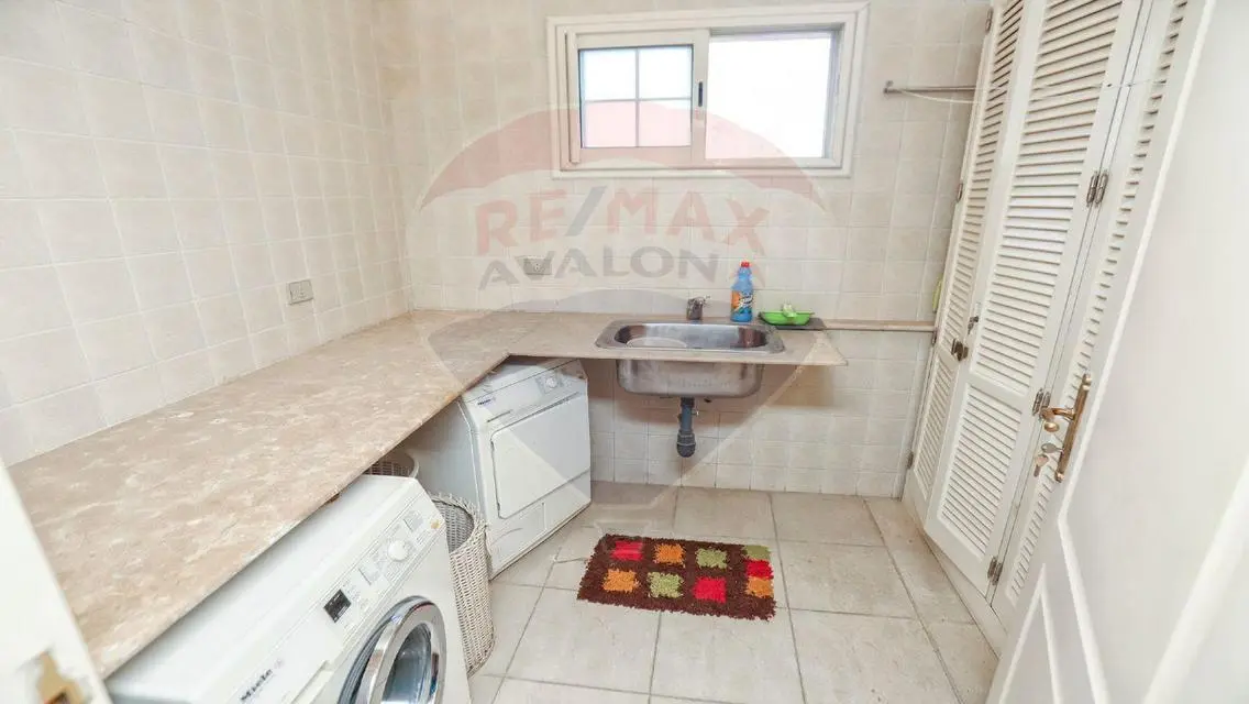 Luxury Apartment for Rent - 3000 Square Meters
