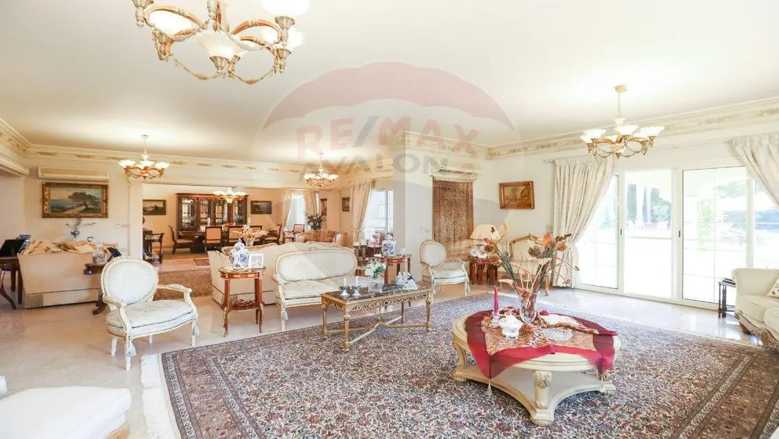 Luxury Apartment for Rent - 3000 Square Meters