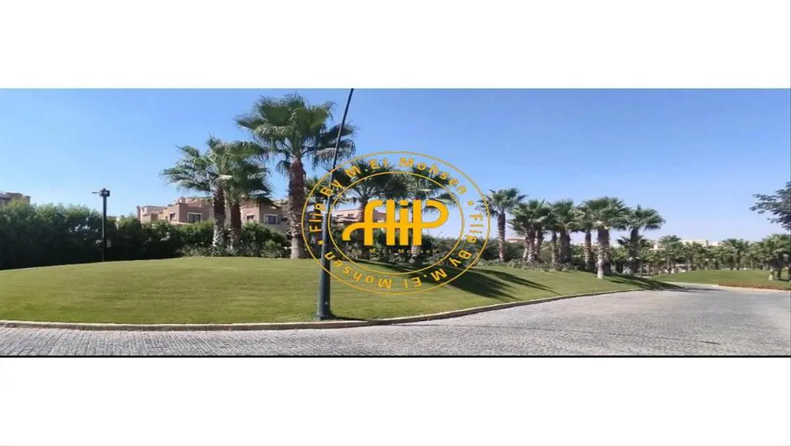 Luxury Apartment with Private Garden in the Heart of the City