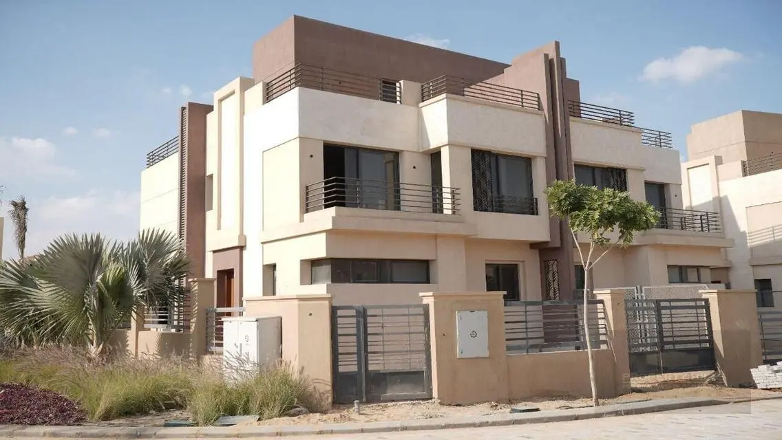 Luxury Villa for Sale with Ample Space