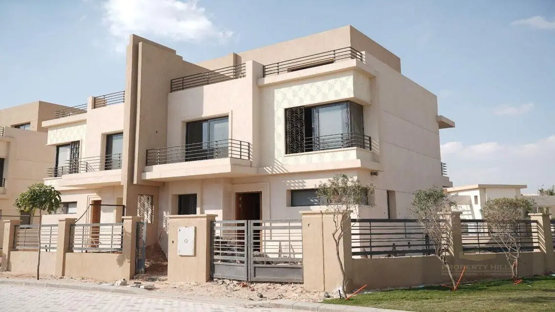 Luxury Villa for Sale with Ample Space