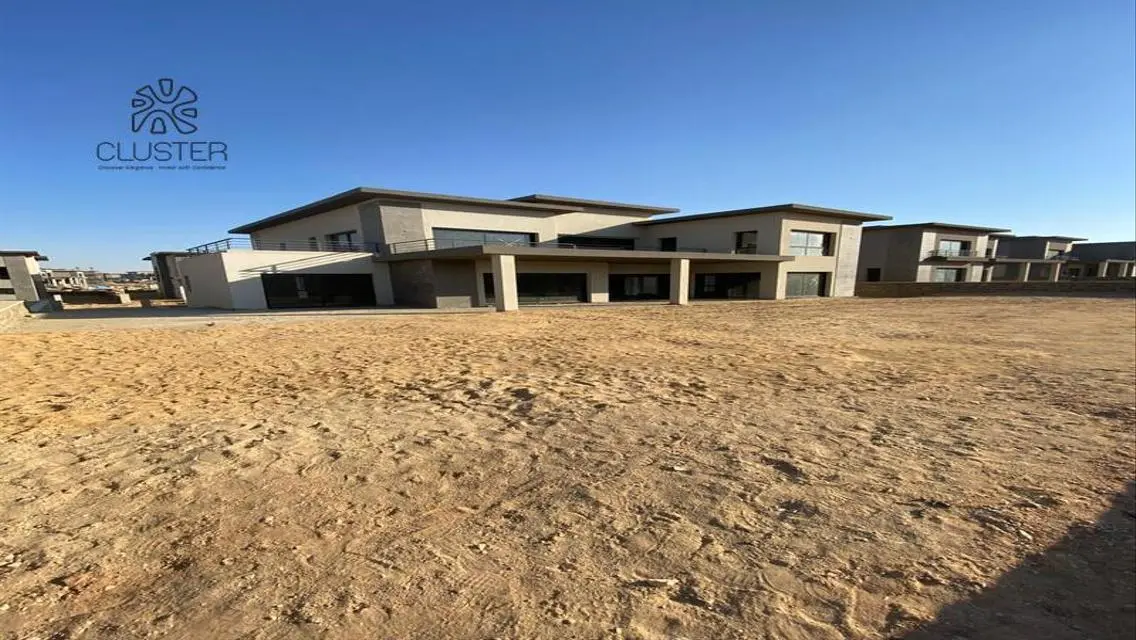 شقة فاخرة للبيع في المجمع السكني