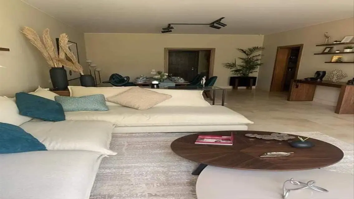 Luxury Apartment with 160 m² in the Heart of the City