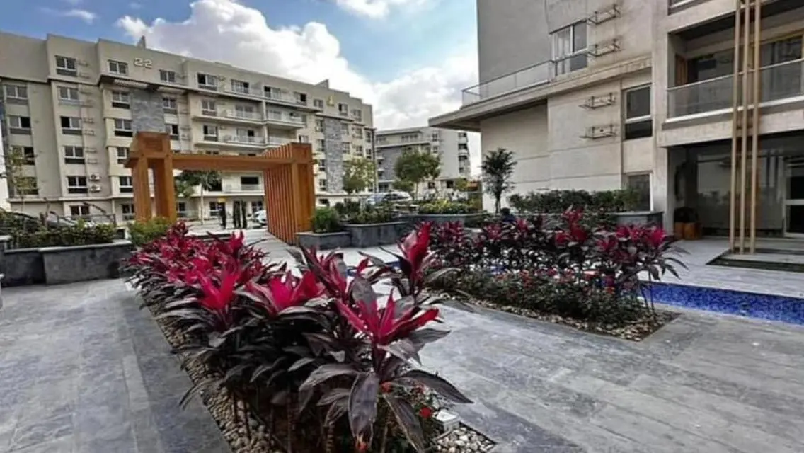 شقة فاخرة في iCity مطلة على الجبال
