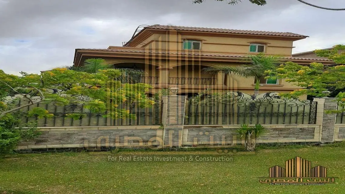 Luxury Villa for Sale with 600 Square Meters in a Prime Location