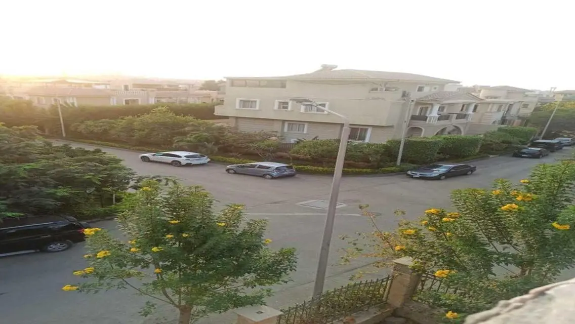 Luxury Villa for Sale in Maxim Compound, New Cairo