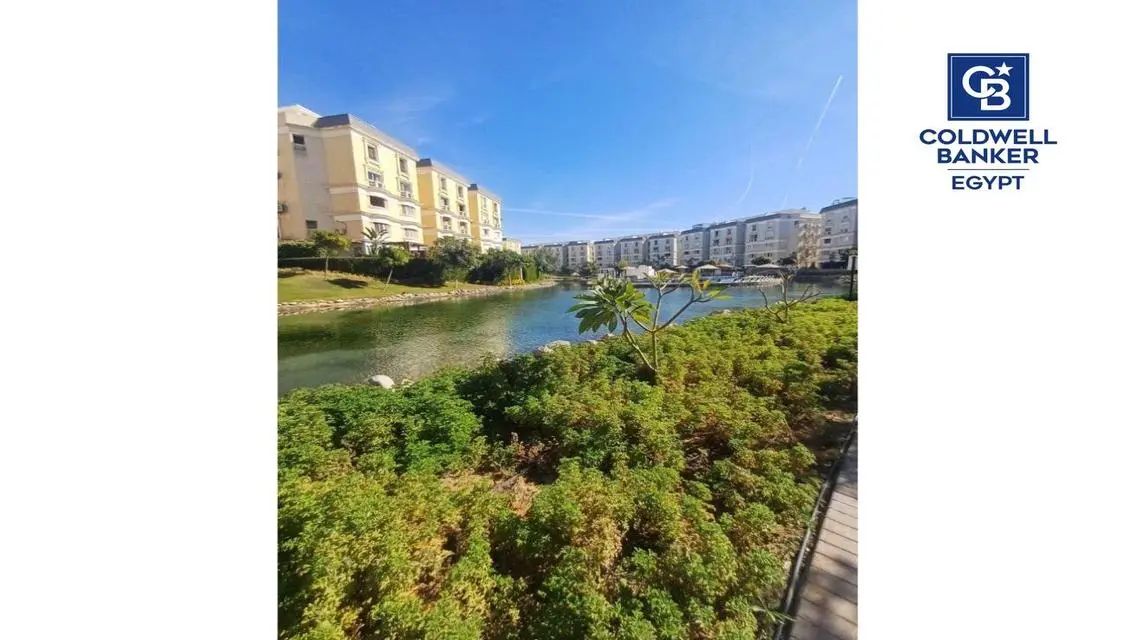 Luxury Apartment for Sale with Stunning Lakeside View
