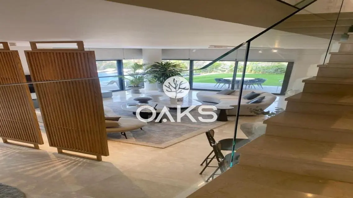Luxury Apartment in Hyde Park