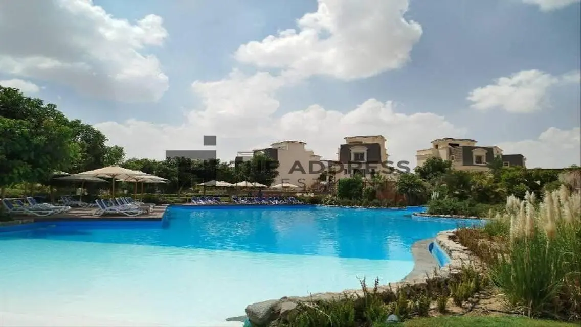 Luxury Villa with Spacious Design in New Cairo