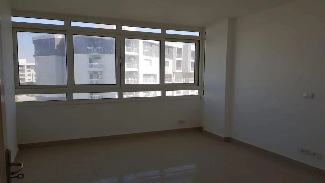 شقة فاخرة في موقع متميز