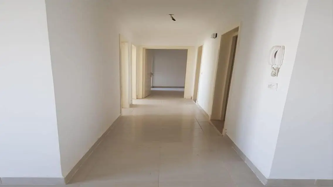 شقة فاخرة في موقع متميز
