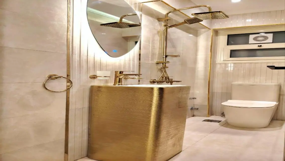 Luxury Apartment for Sale Near a Landmark