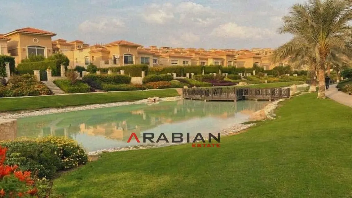 Luxury Apartment Featuring Stunning Views in a Prime Location
