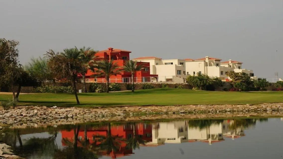 Luxurious Apartment with Premium Amenities in the Heart of the City