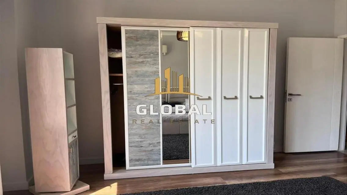 Stunning Apartment with 50000 Meters of Space and Central Air Conditioning