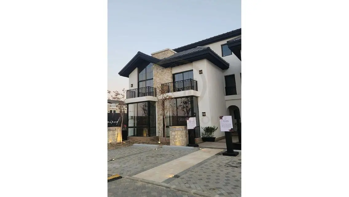 Luxurious Apartment for Sale with Stunning Views