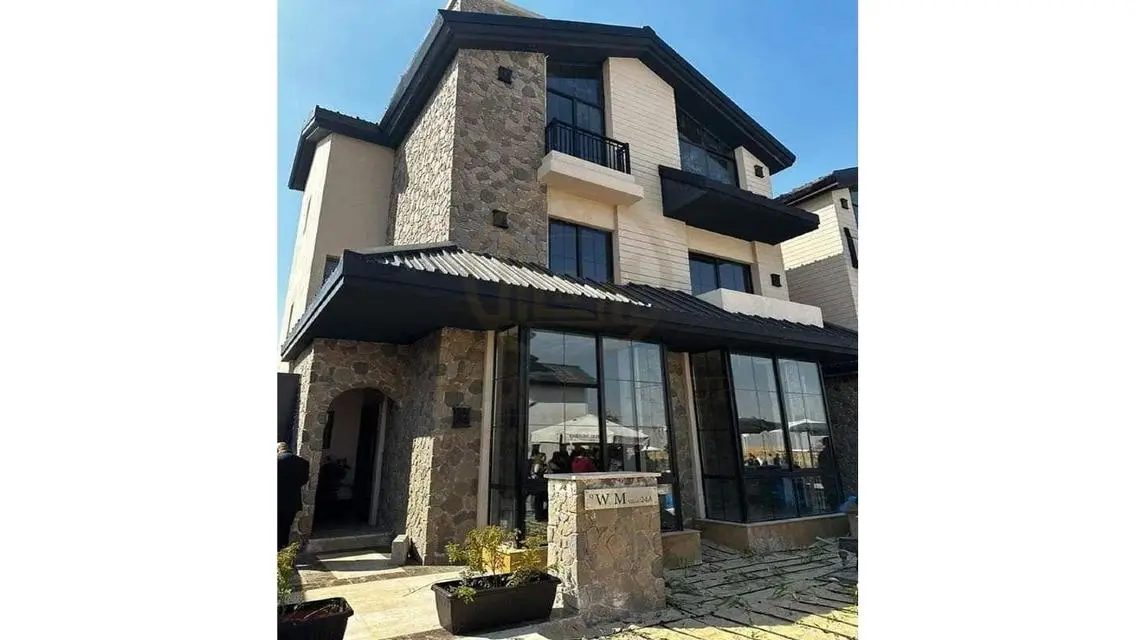Luxurious Apartment for Sale with Stunning Views
