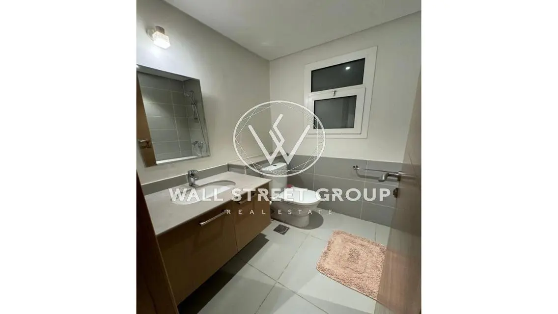 Apartment for Rent in a Prime Building