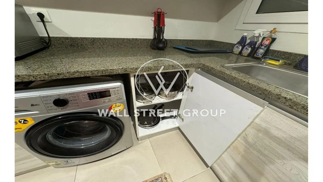 Apartment for Rent in a Prime Building