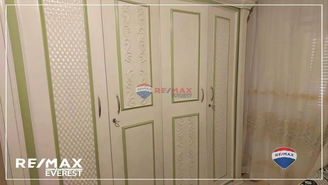شقة رائعة للدراسة مع تكييف مركزي وإطلالة رائعة