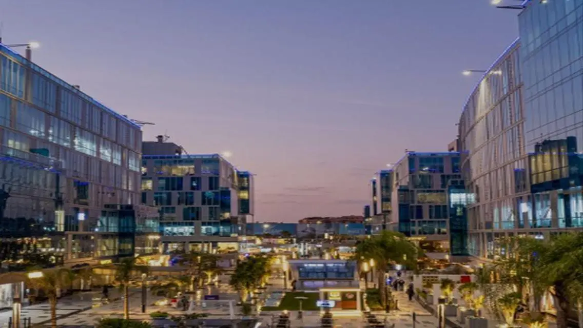 Luxurious Office for Sale in Prime Location