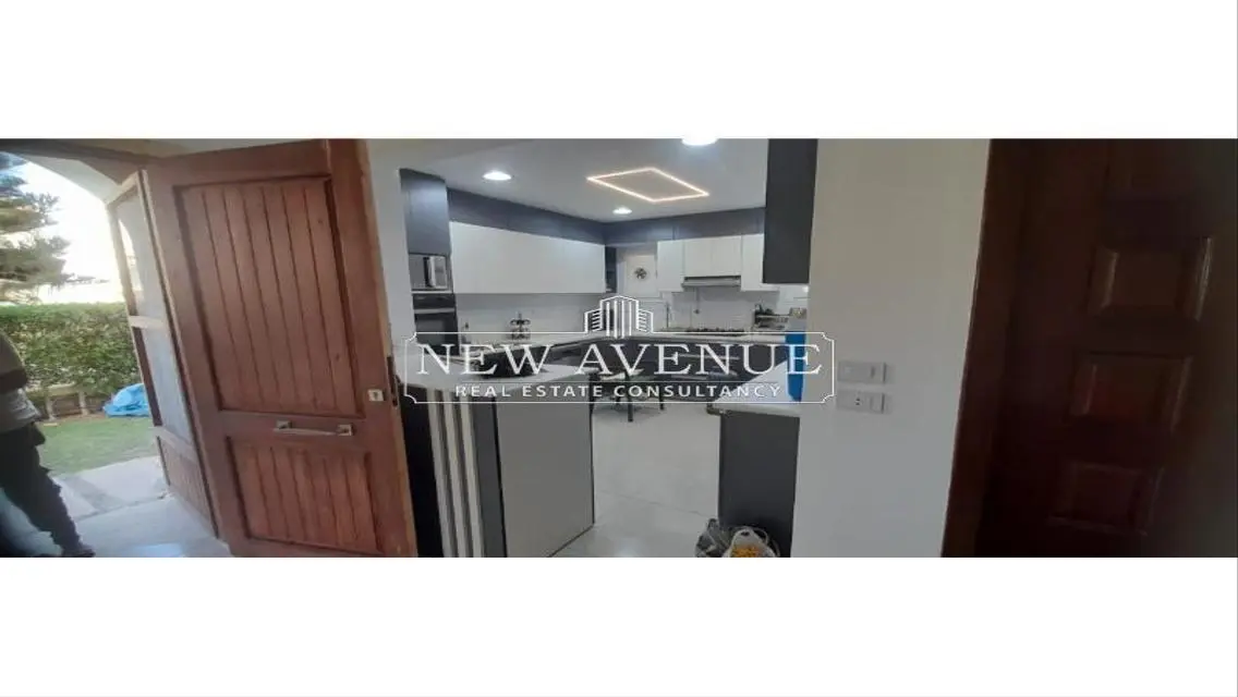 Luxury 4-Bedroom Apartment in the Heart of the City