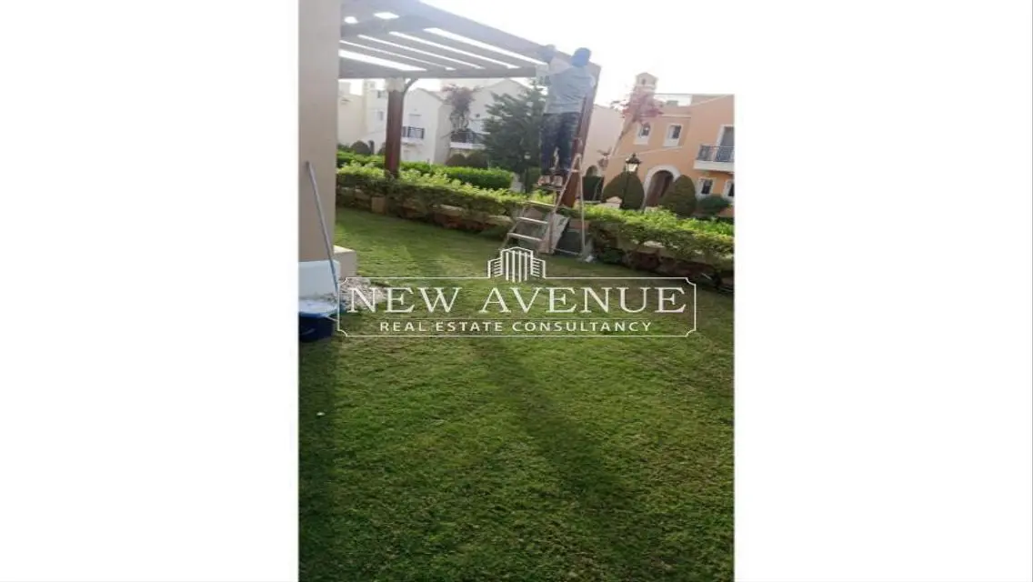 Luxury 4-Bedroom Apartment in the Heart of the City