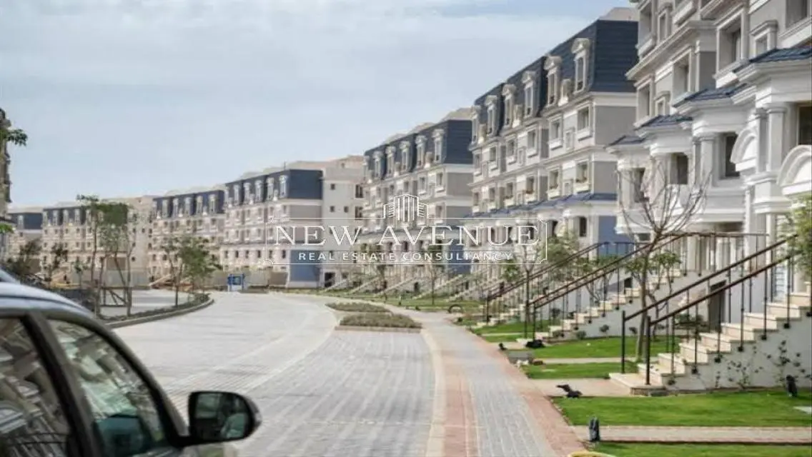 شقة فاخرة بمساحة 305 متر مربع