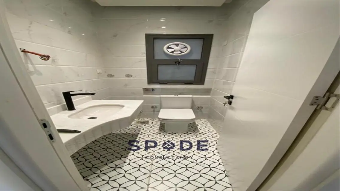 Luxury 3-Bedroom Apartment in Sodic