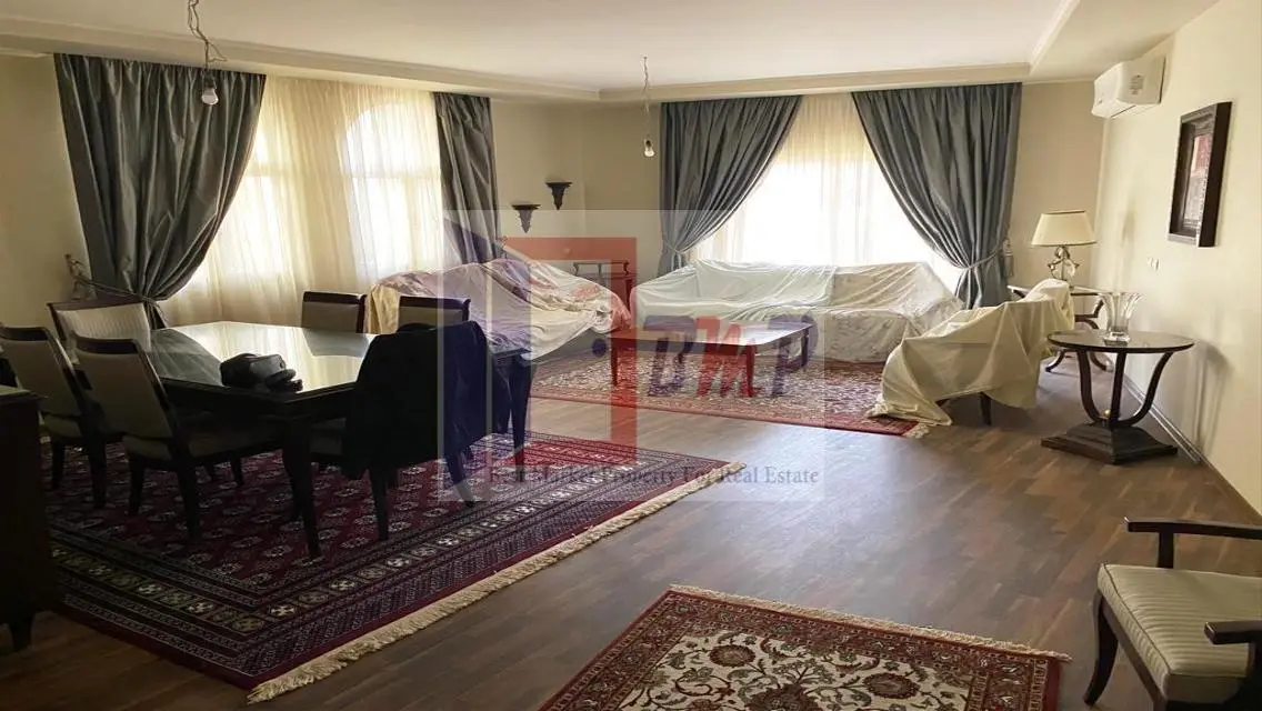 شقة رائعة للإيجار ب35000 جنيه في قلب المدينة