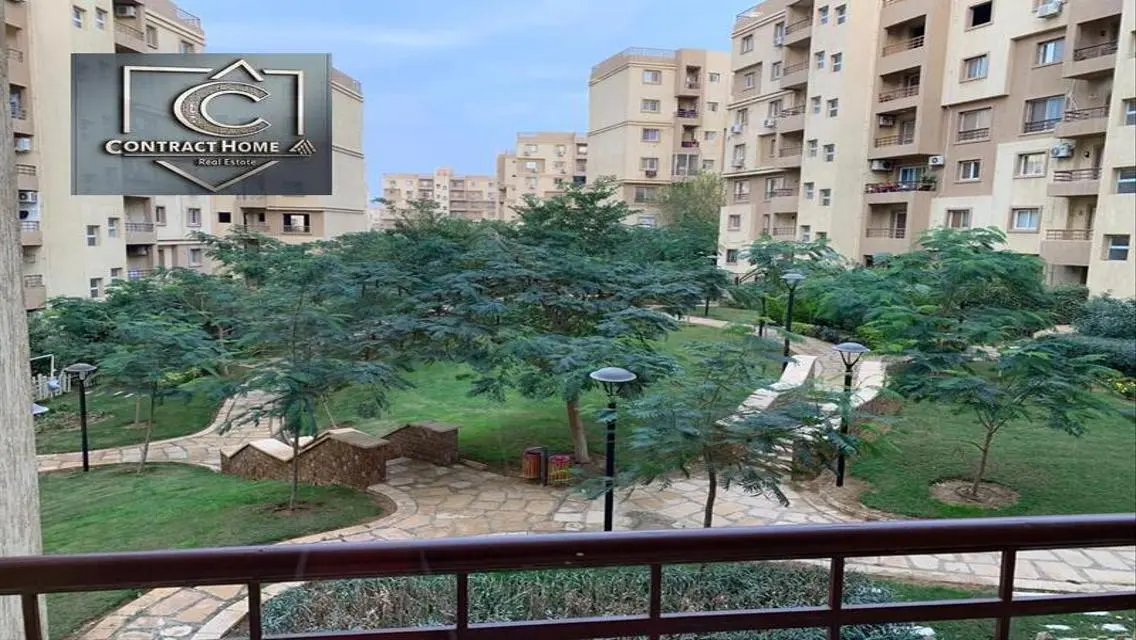 شقة فاخرة للإيجار في موقع متميز
