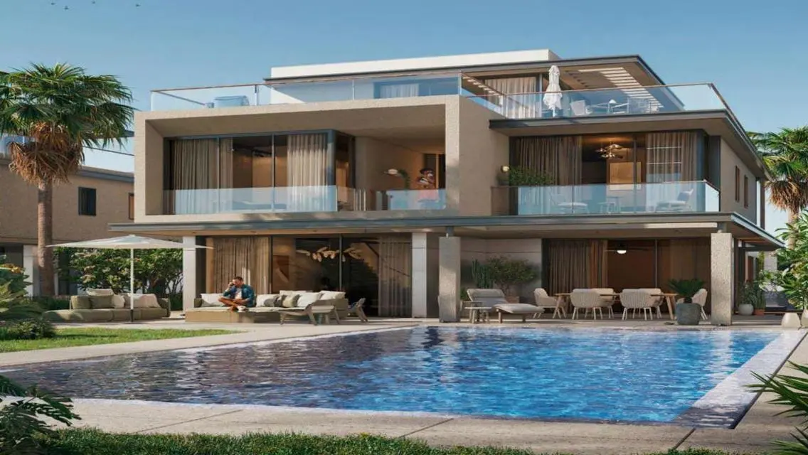 Luxury Villa for Sale with Spacious Private Garden