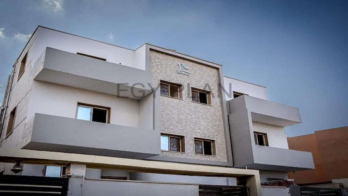 Luxury Apartment with Stunning View and Prime Location