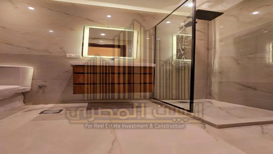 شقة فاخرة في B6-145 مع إطلالة رائعة