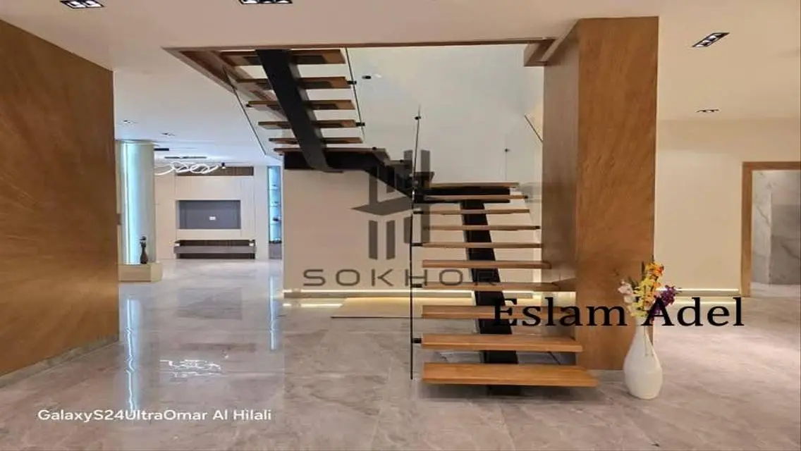 Smart Home 570 with Advanced Sound System