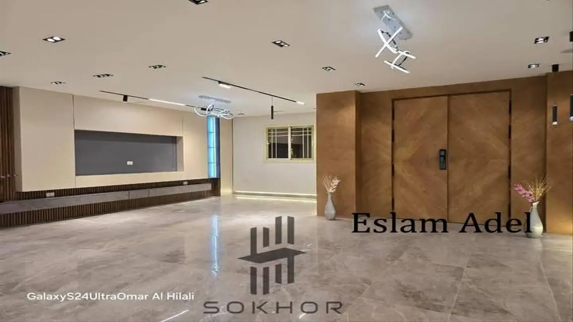 Smart Home 570 with Advanced Sound System