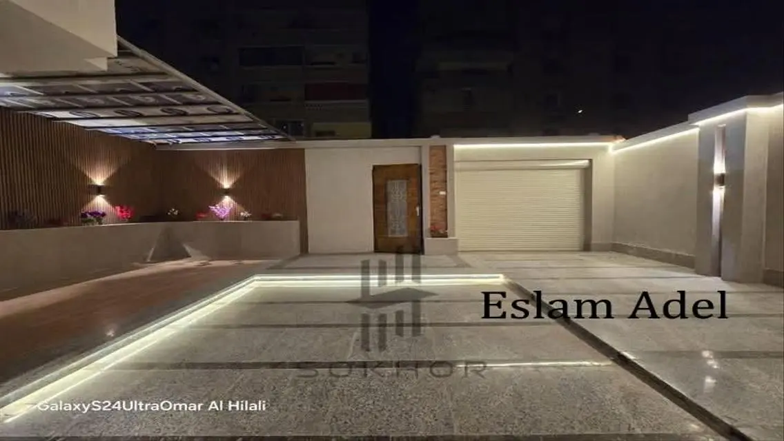 Smart Home 570 with Advanced Sound System